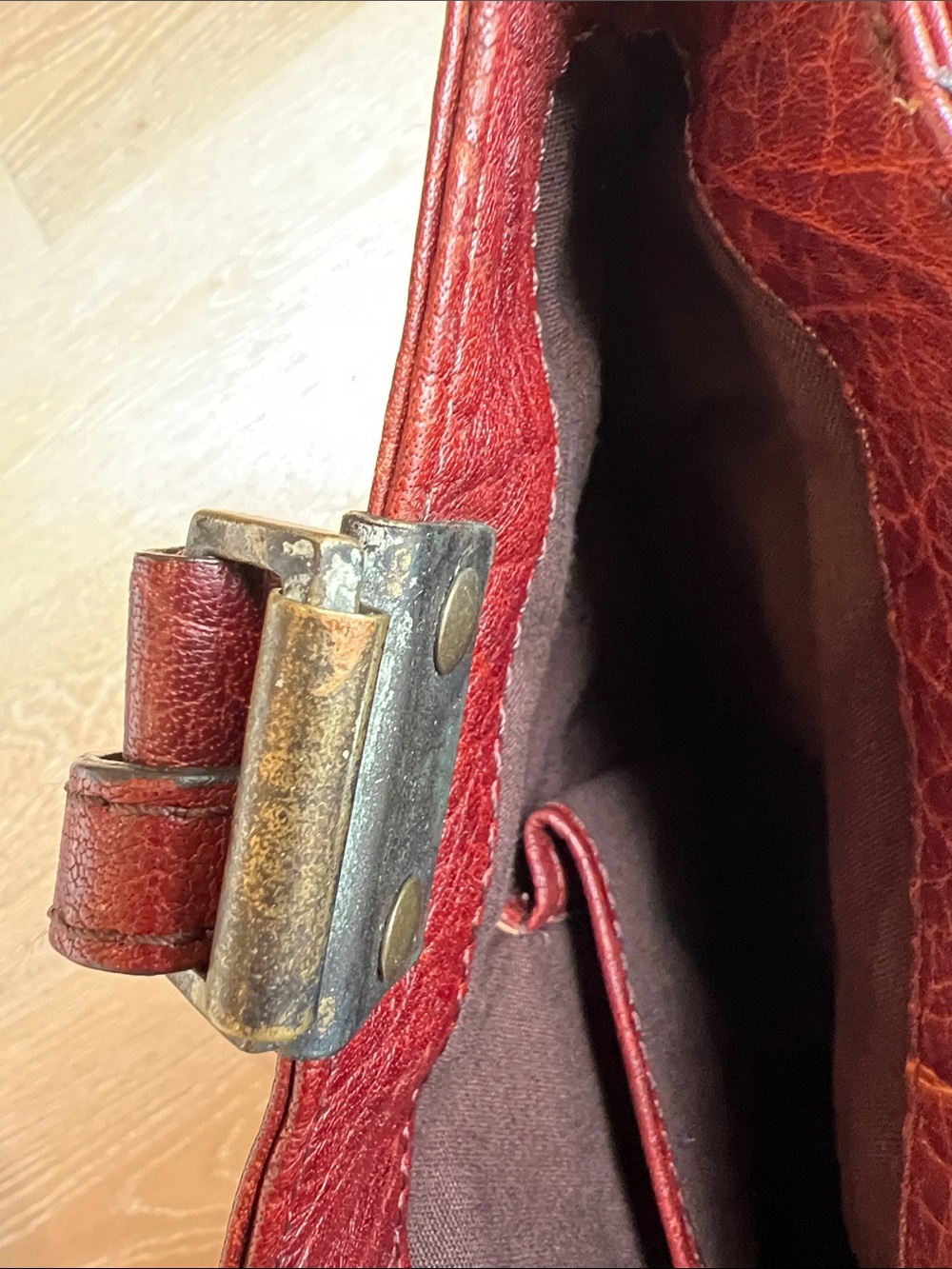 Diesel Red Leather Messenger Tote Bag - Picture 7 of 15